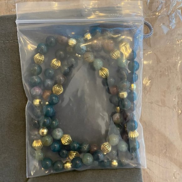 Katherine Winters Natural Jasper & Natural Jade Beaded Stretch Bracelets NEW - Picture 2 of 2